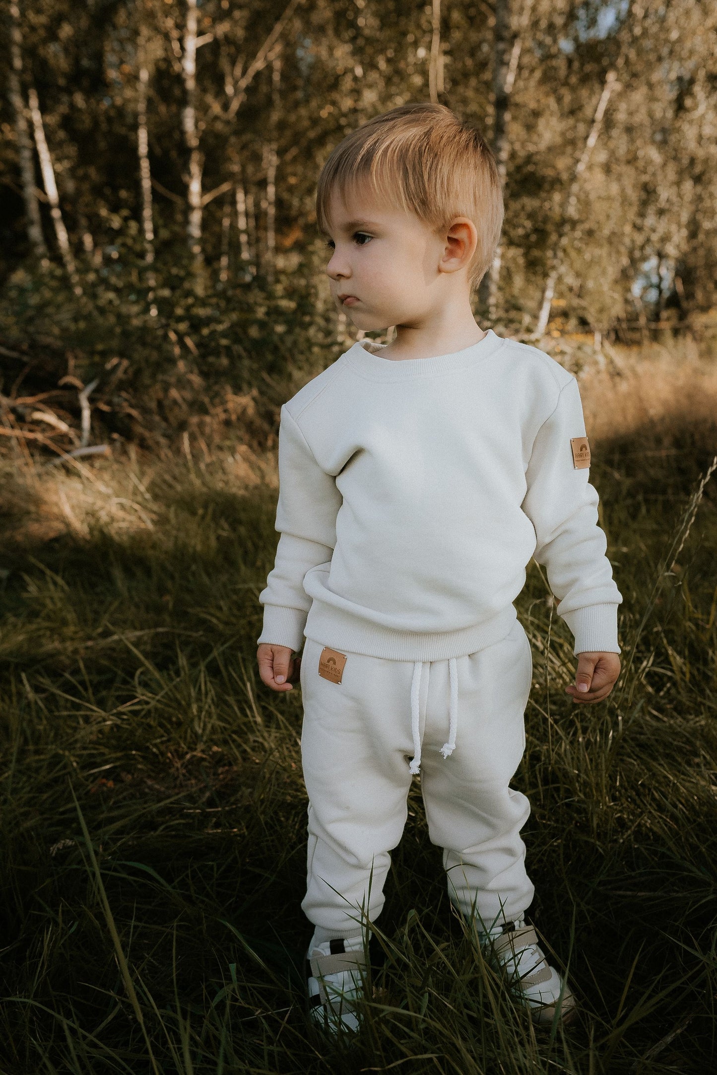 Komplet dresowy dziecięcy gładki beżowy | Habi Kids