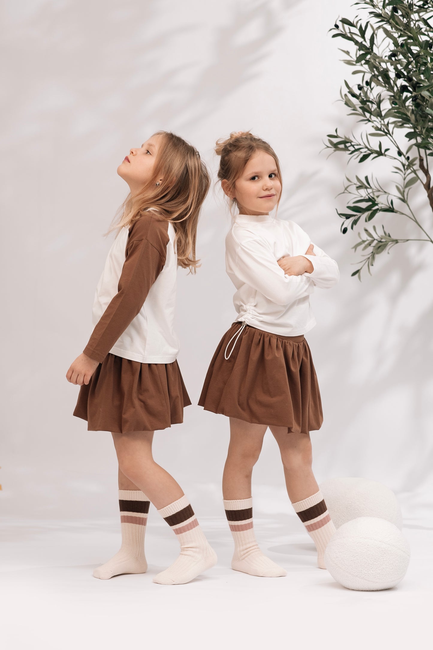 Longsleeve dziecięcy Off White | Habi Kids