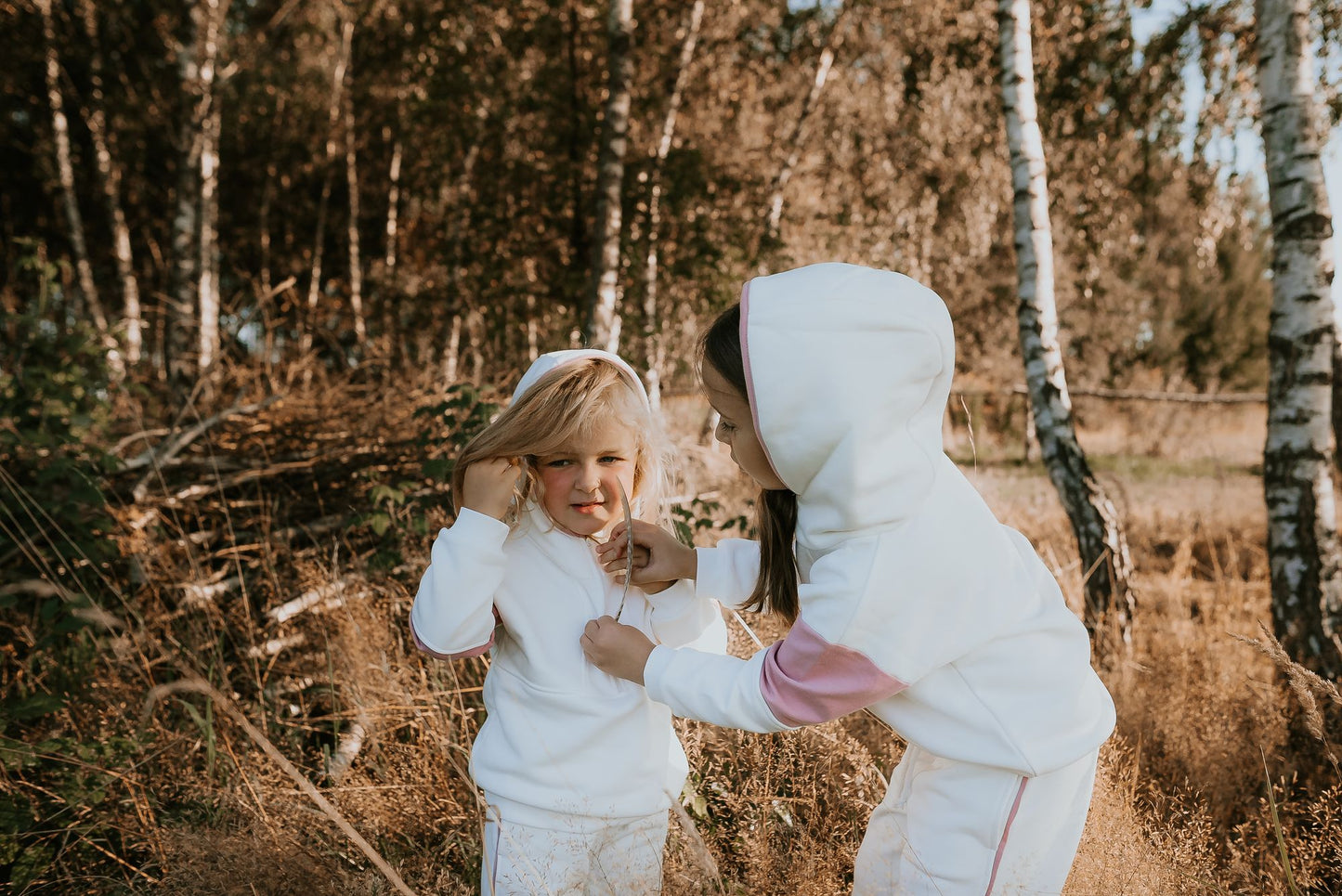 Bluza dresowa dziewczęca z kapturem Cherry Girl | Habi Kids