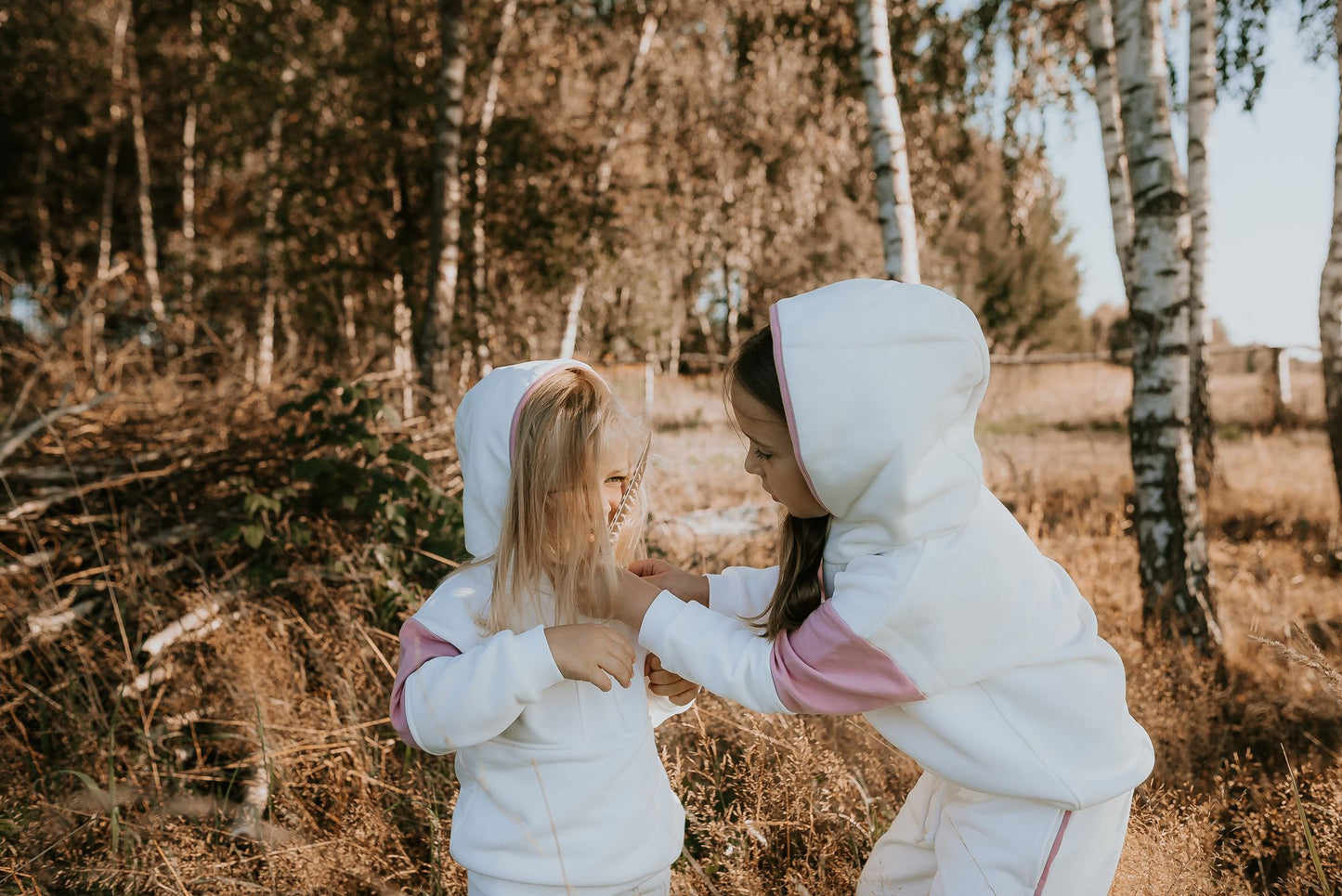 Bluza dresowa dziewczęca z kapturem Cherry Girl | Habi Kids