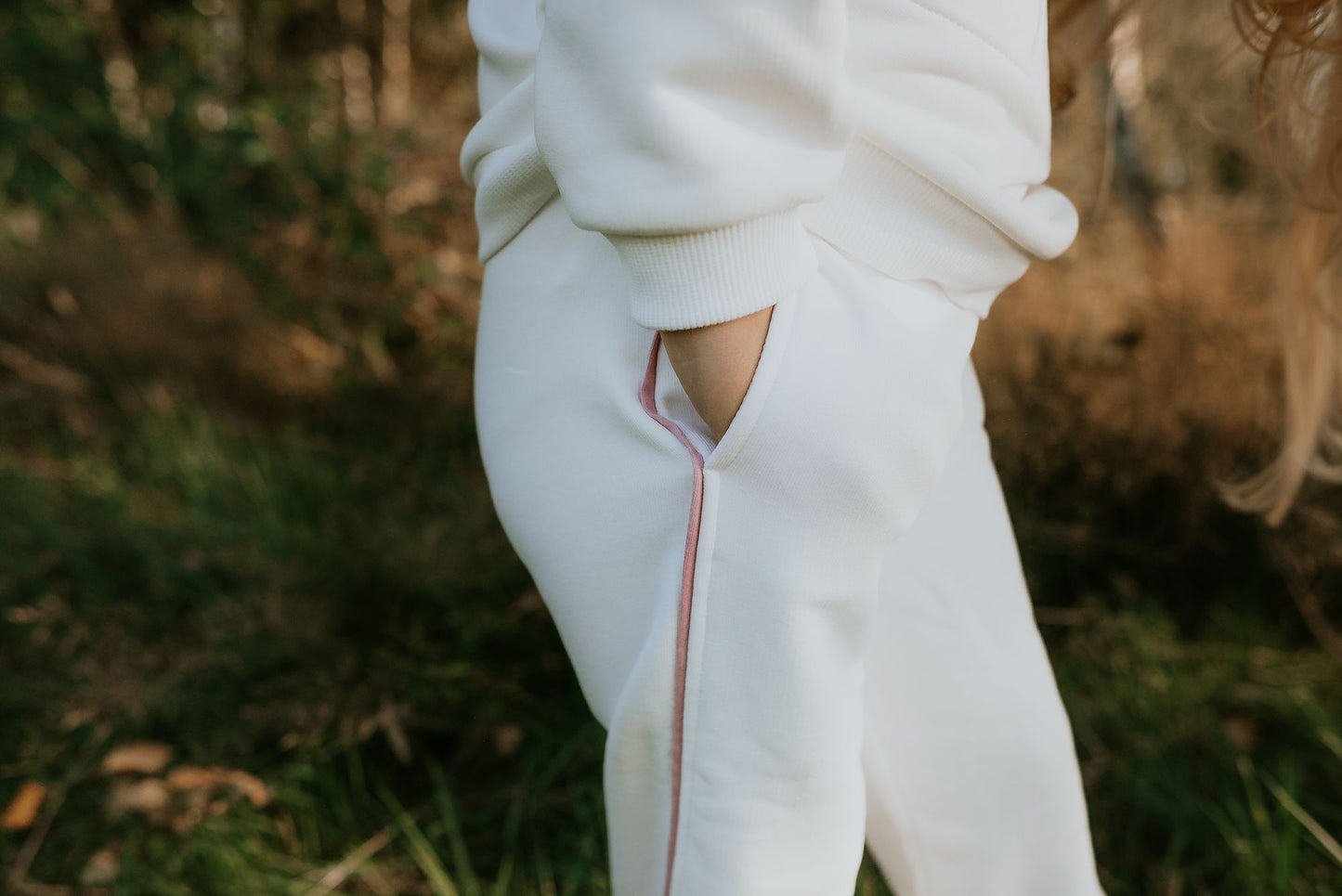 Spodnie dresowe dziecięce Cherry Girl | Habi Kids