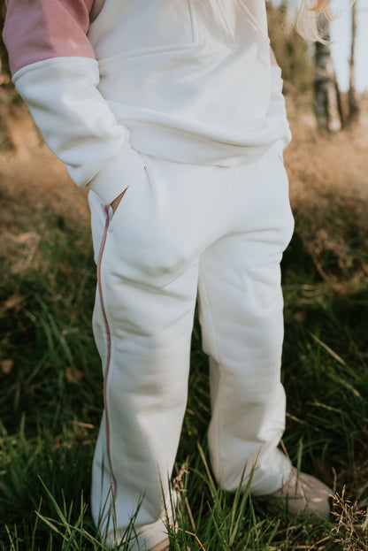 Spodnie dresowe dziecięce Cherry Girl | Habi Kids
