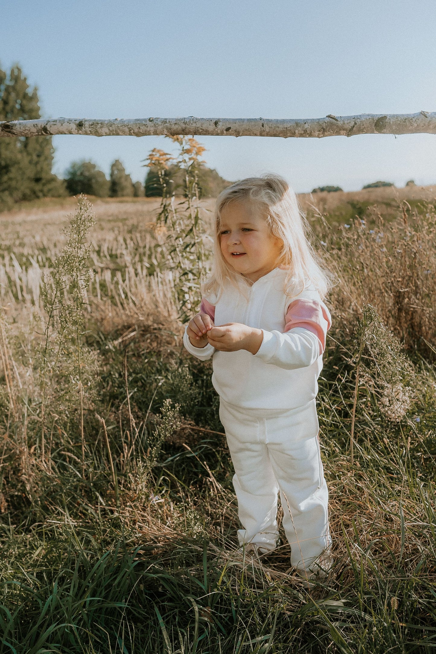 Bluza dresowa dziewczęca z kapturem Cherry Girl | Habi Kids